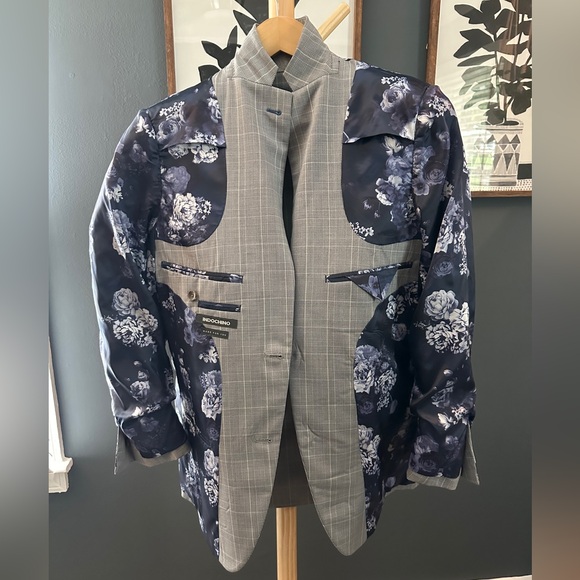 EUC Hemsworth Prince of Wales Light Gray Suit by Indochino - Picture 5 of 11